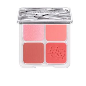 HUDA BEAUTY BLUSH QUAD ✨
